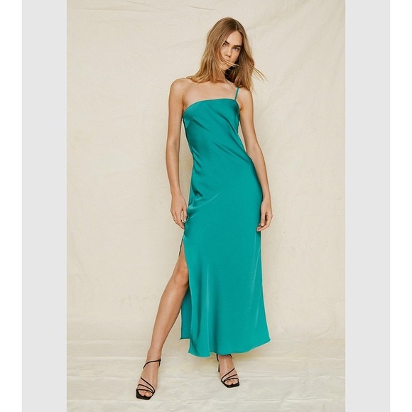 Nasty Gal Dresses & Skirts - Nasty Gal Midaxi One Shoulder Slip Dress - Green, Size‎ Medium NWT